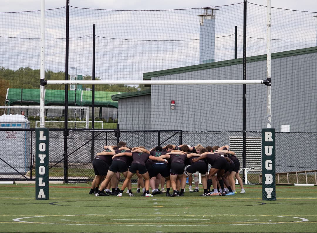 Packing down before kickoff