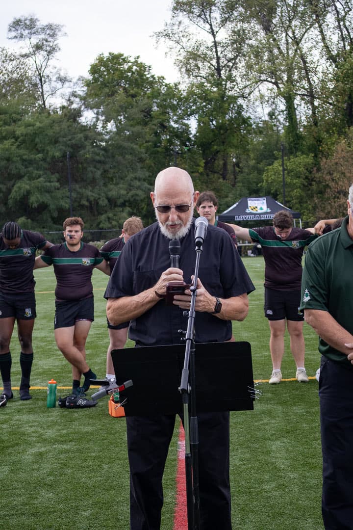 The prayer for Coach Loc Vetter